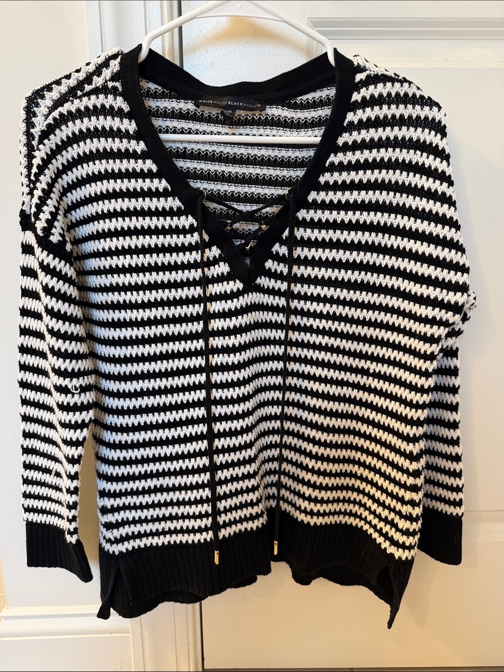 White House Black Market Black and White Lace-Up V-Neck Sweater
